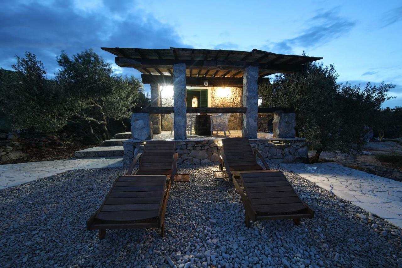 Holiday Home Petar Drage Esterno foto