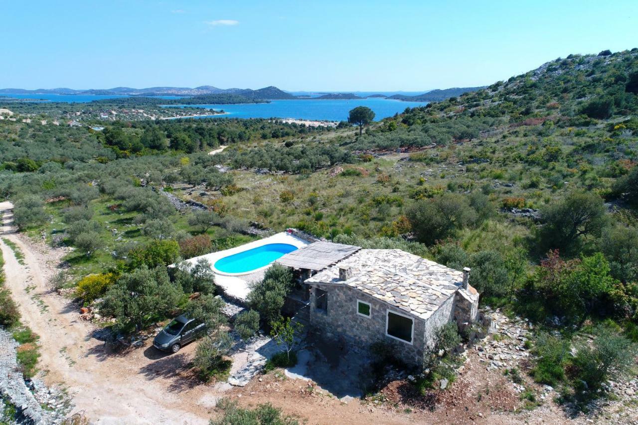 Holiday Home Petar Drage Esterno foto