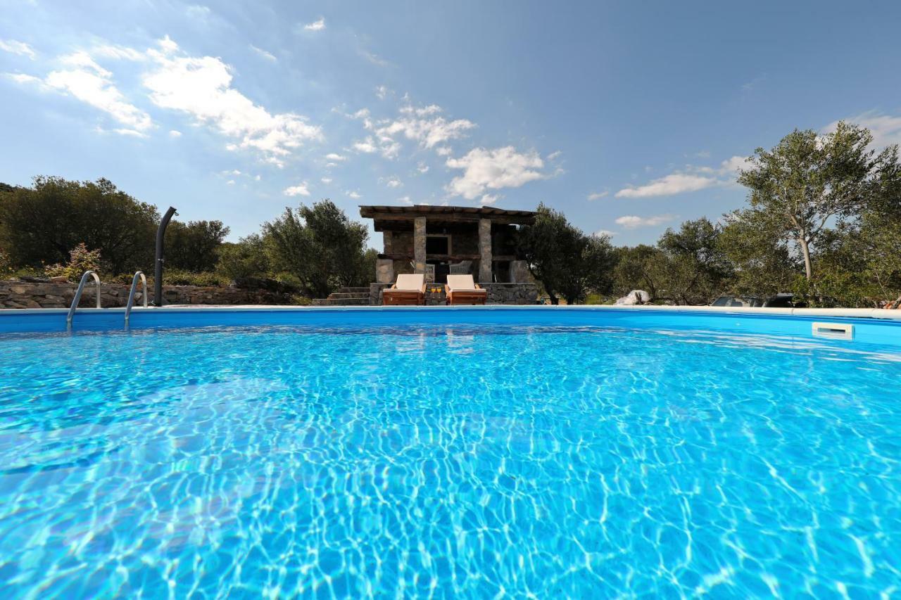 Holiday Home Petar Drage Esterno foto